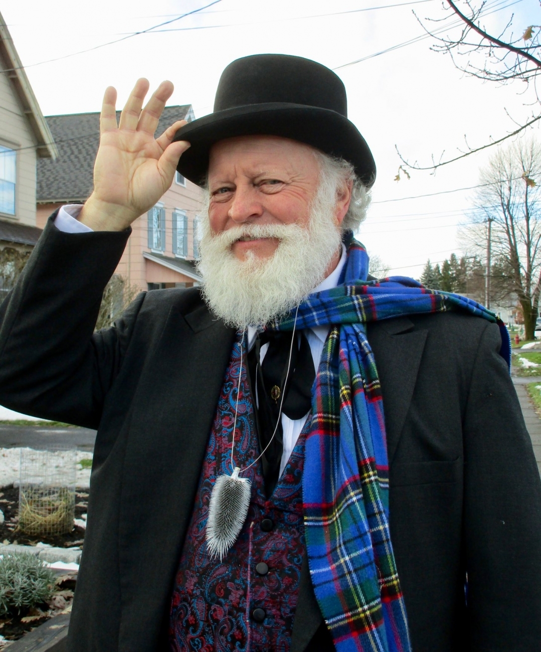 Charles Dickens Charles Dickens Character tipping hat